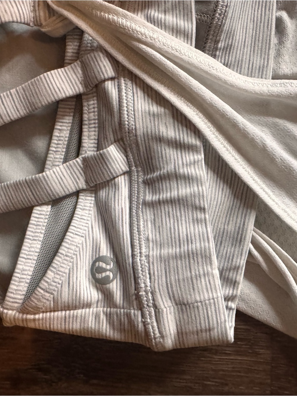 Lululemon top bundle - Picture 9 of 13